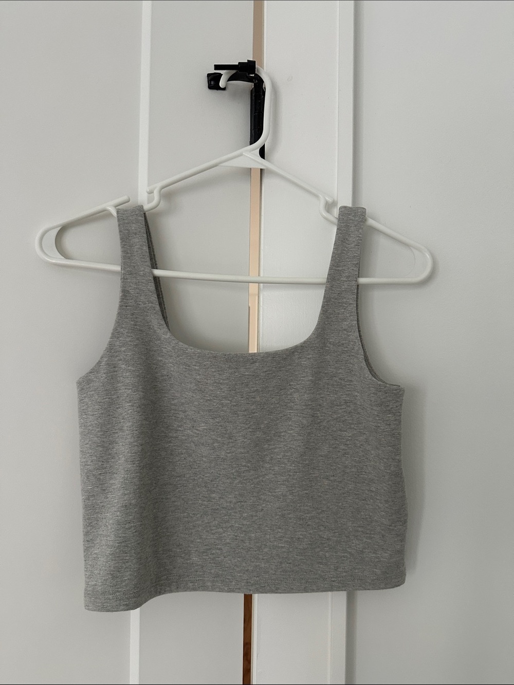 GAP Gray Square Neck Cropped Tank Size Small